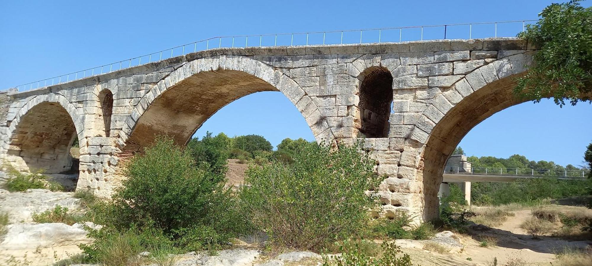 Gite La Mosaique Dauphin Екстериор снимка
